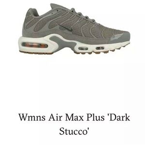 Nike Air Max Plus Olive Green “Dark Stucco” sz 6
New